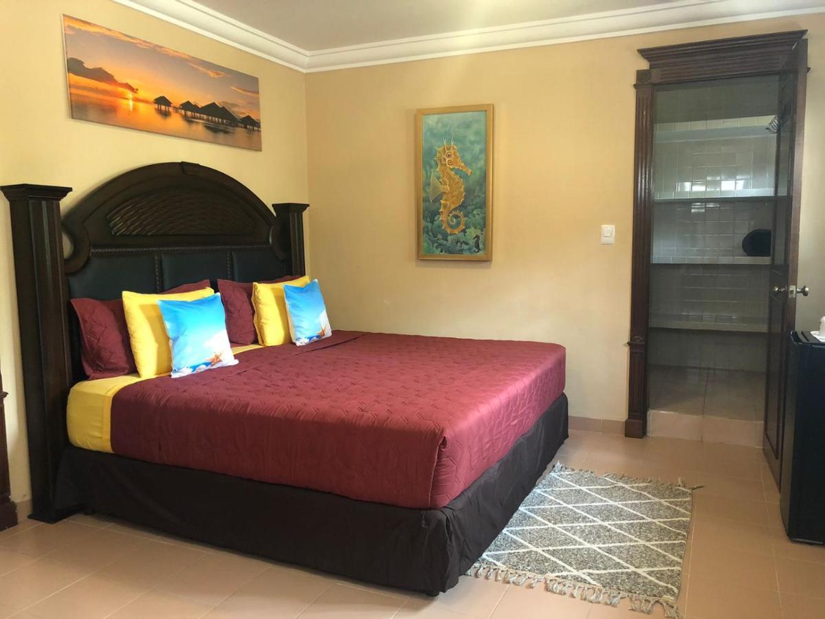 Hotel Boutique Villas Segovia 코수멜 외부 사진