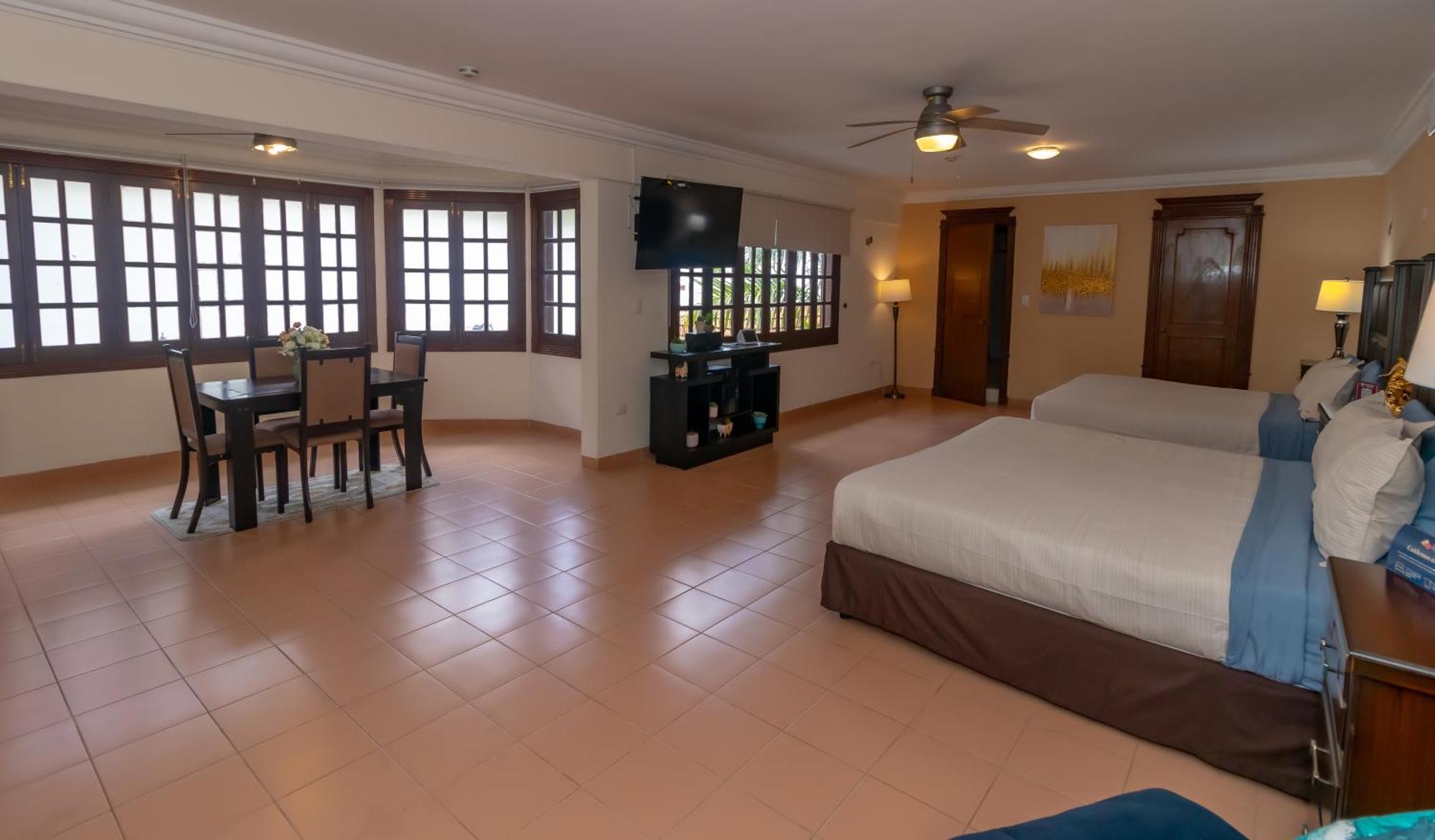 Hotel Boutique Villas Segovia 코수멜 외부 사진